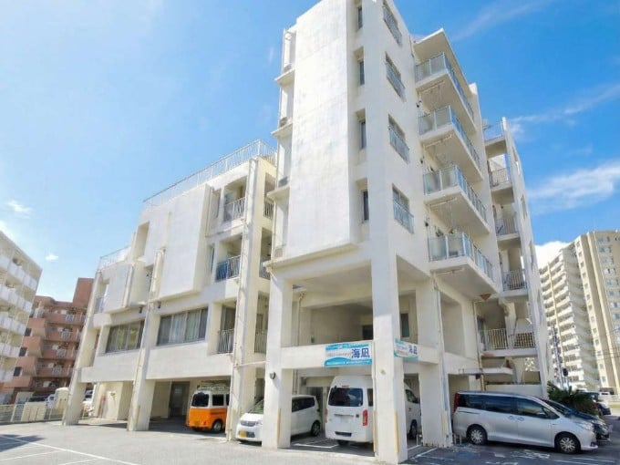 短時間勤務も可能、未経験OKの介護職 | デイサービスセンター 海凪の求人