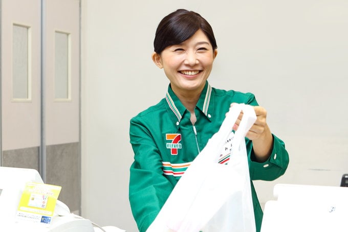 セブンイレブン 沖縄山内4丁目店 メイン画像-1