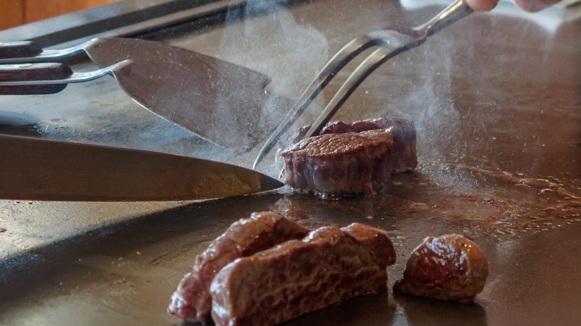 鉄板焼ステーキハウス 四季