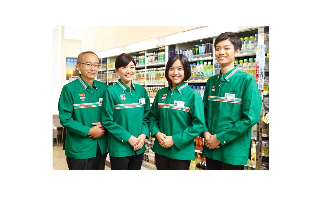 セブンイレブン那覇壷川1丁目店