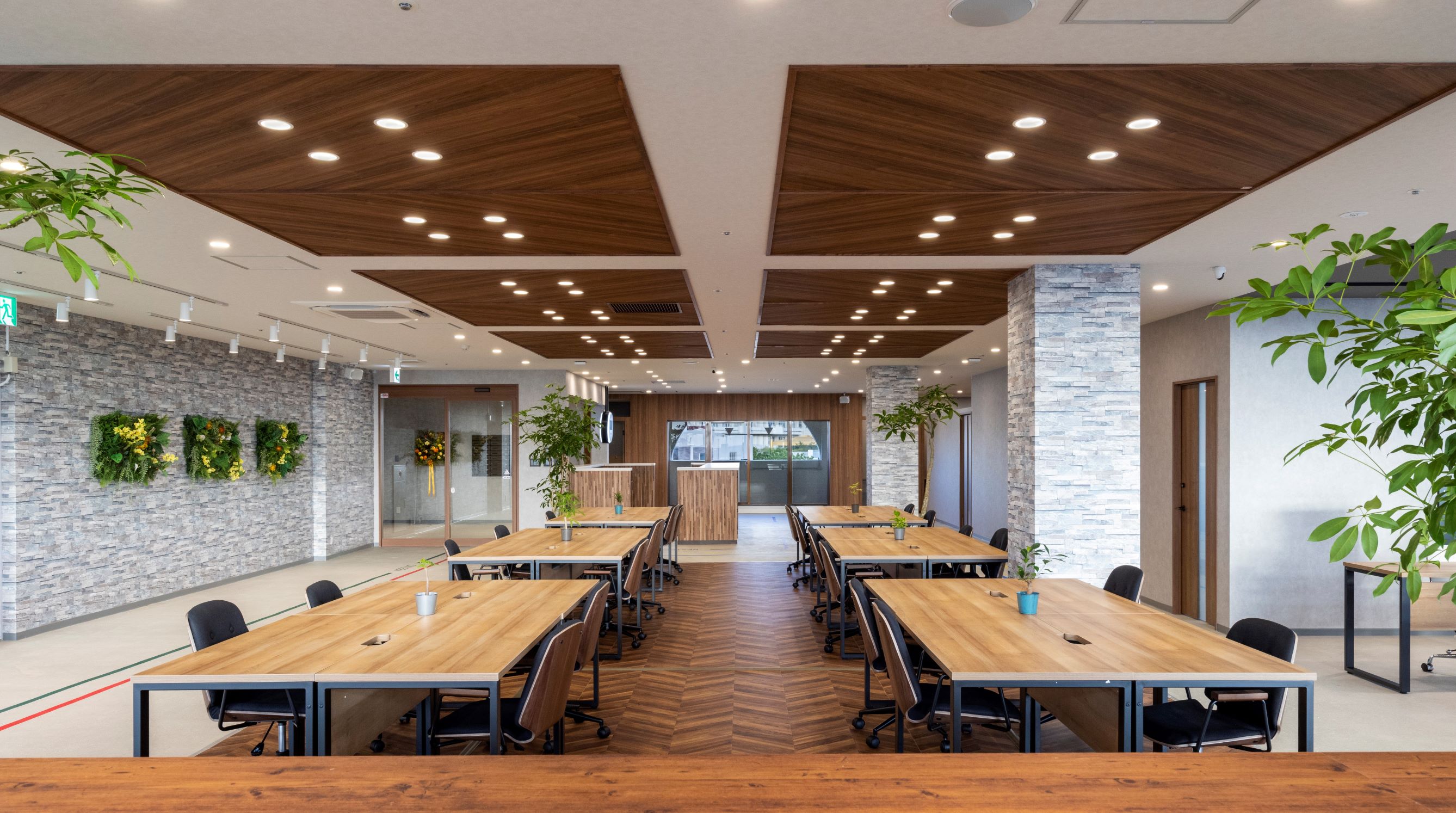 株式会社いいオフィス