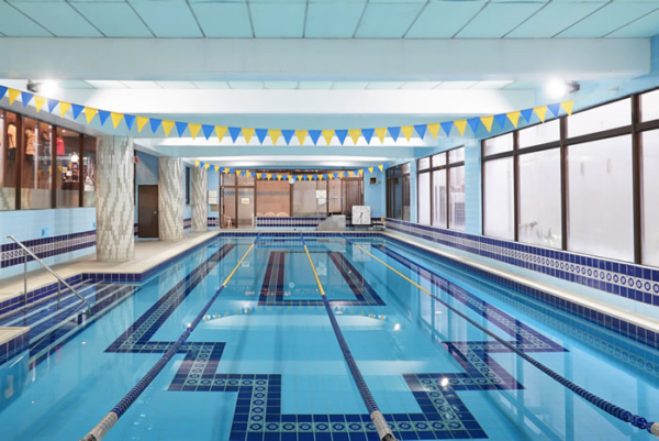 スポーツクラブ・イーズ