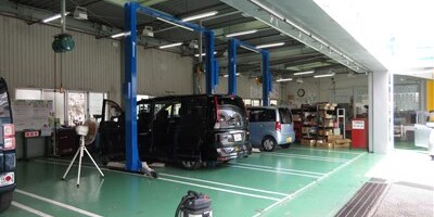 有限会社コウセイ自動車　ブルーウェーブ小禄バイパス