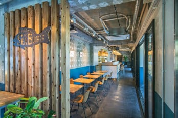 カフェのキッチンスタッフ【未経験大歓迎♪】 | 沖縄シーフードレストラン＆ホテル エイトマンズシーバーグの求人