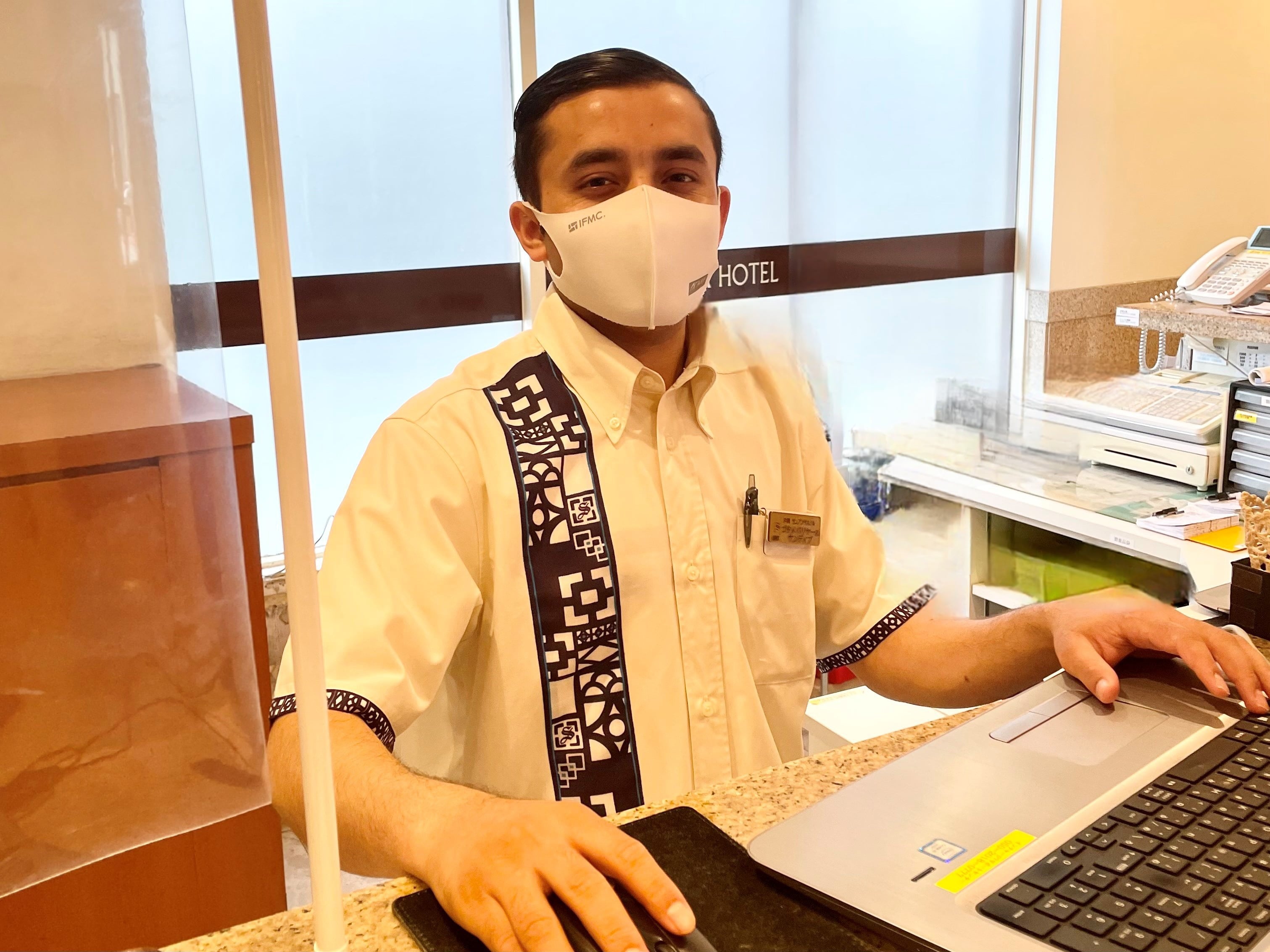 フロントスタッフ | 沖縄サンプラザホテルの求人