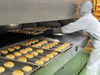 【安定企業|福利厚生が充実しているので安心】パンメーカーの製造正社員(仕込み・焼成) | 株式会社 ぐしけんの求人