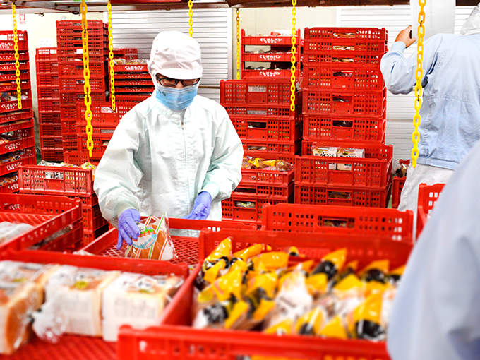 【未経験者大歓迎・シンプル作業】パン・サンドウィッチなど商品の仕分けスタッフ | 株式会社 ぐしけんの求人