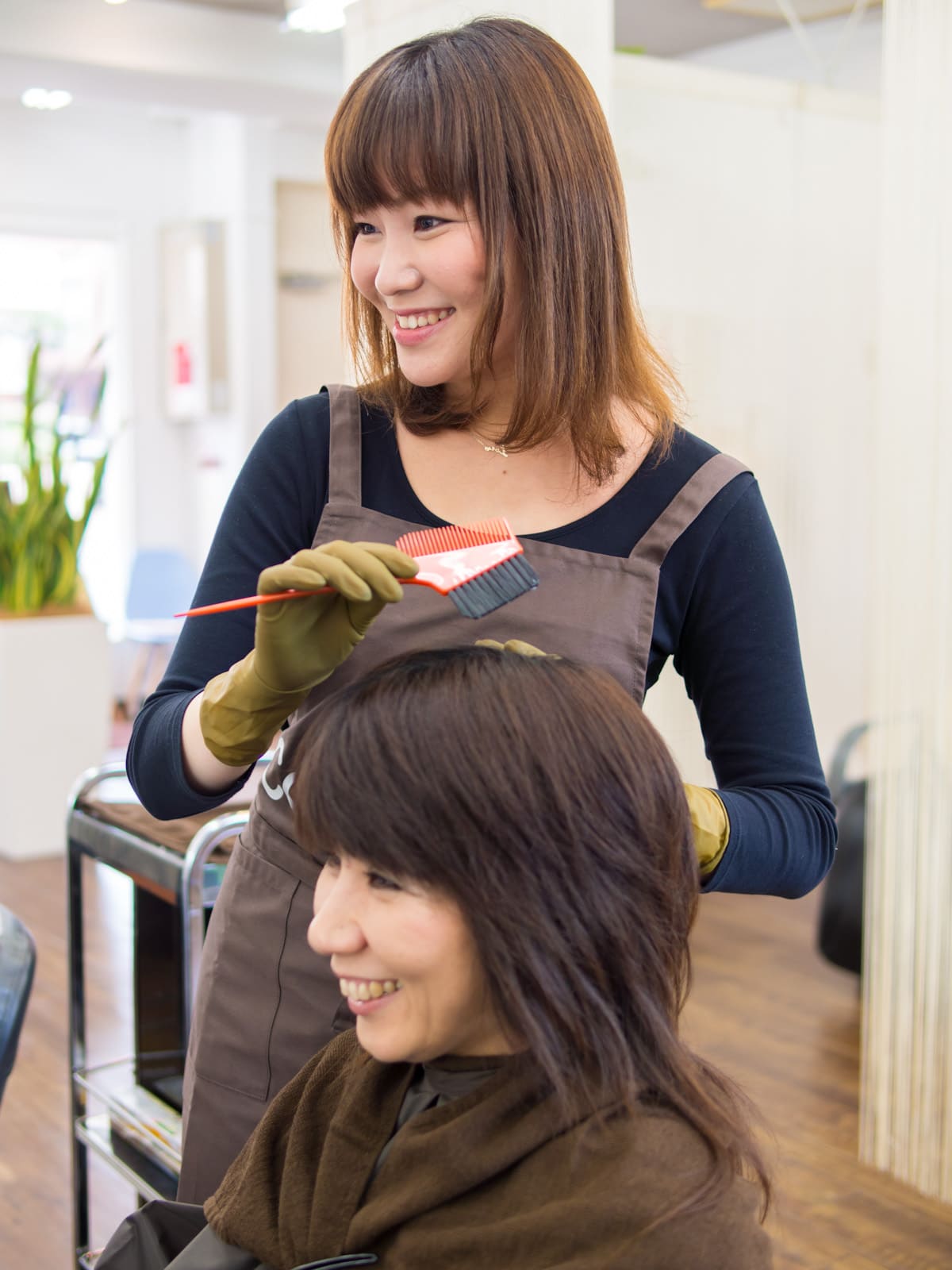 ヘアカラー専門店 ヘアカラーズ 喜友名店 PR画像-1
