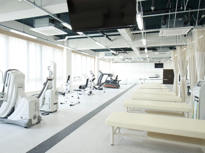 医療法人健整会　KEN整形クリニック メイン画像-2