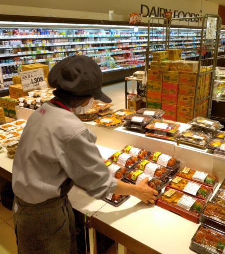 イオン琉球株式会社 メイン画像-2