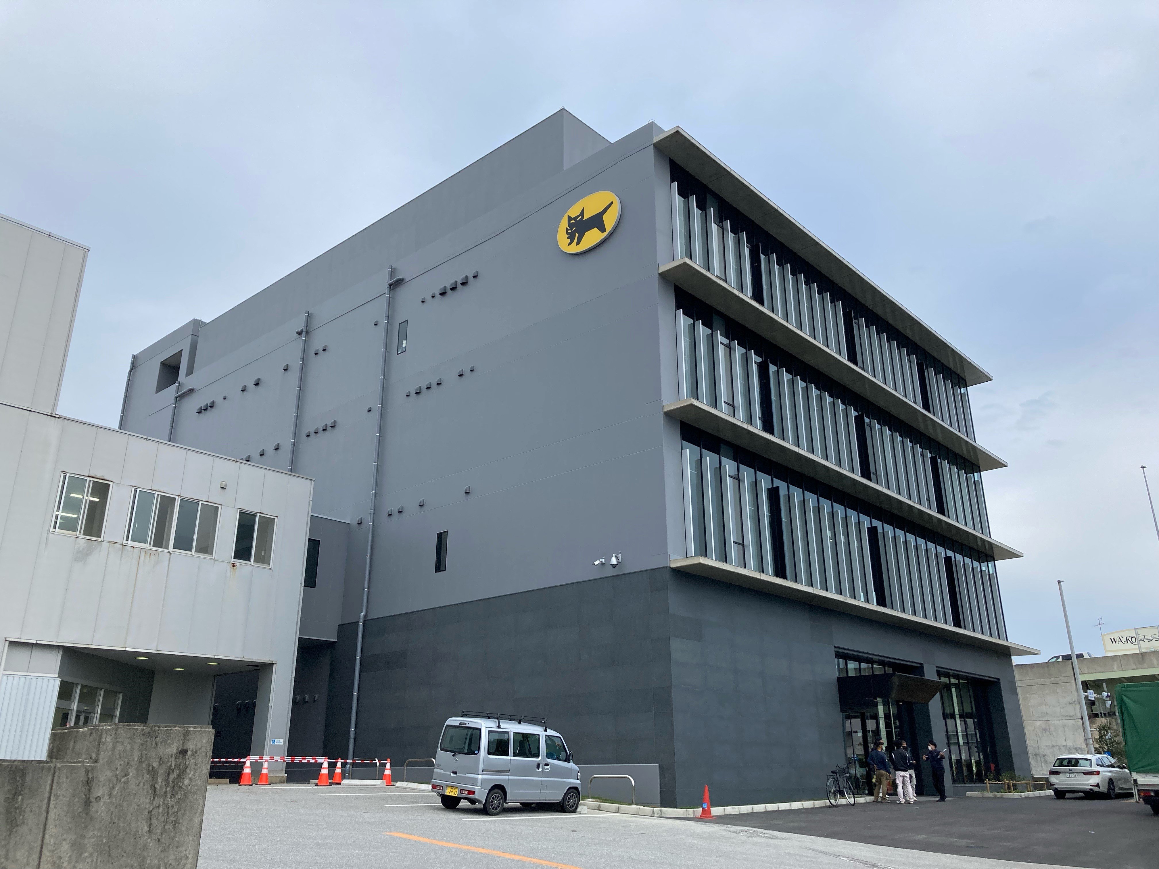 沖縄ヤマト運輸 株式会社　糸満ロジセンター メイン画像-2