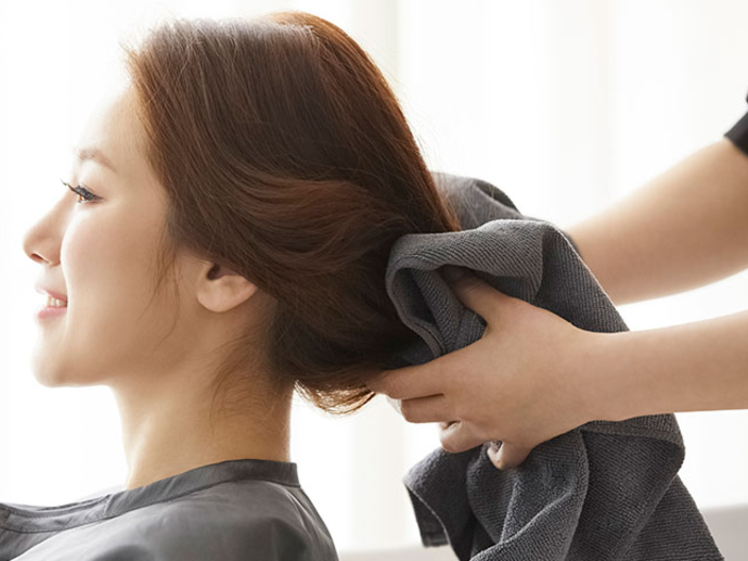 ヘアカラー専門店 ヘアカラーズ 喜友名店 PR画像-2