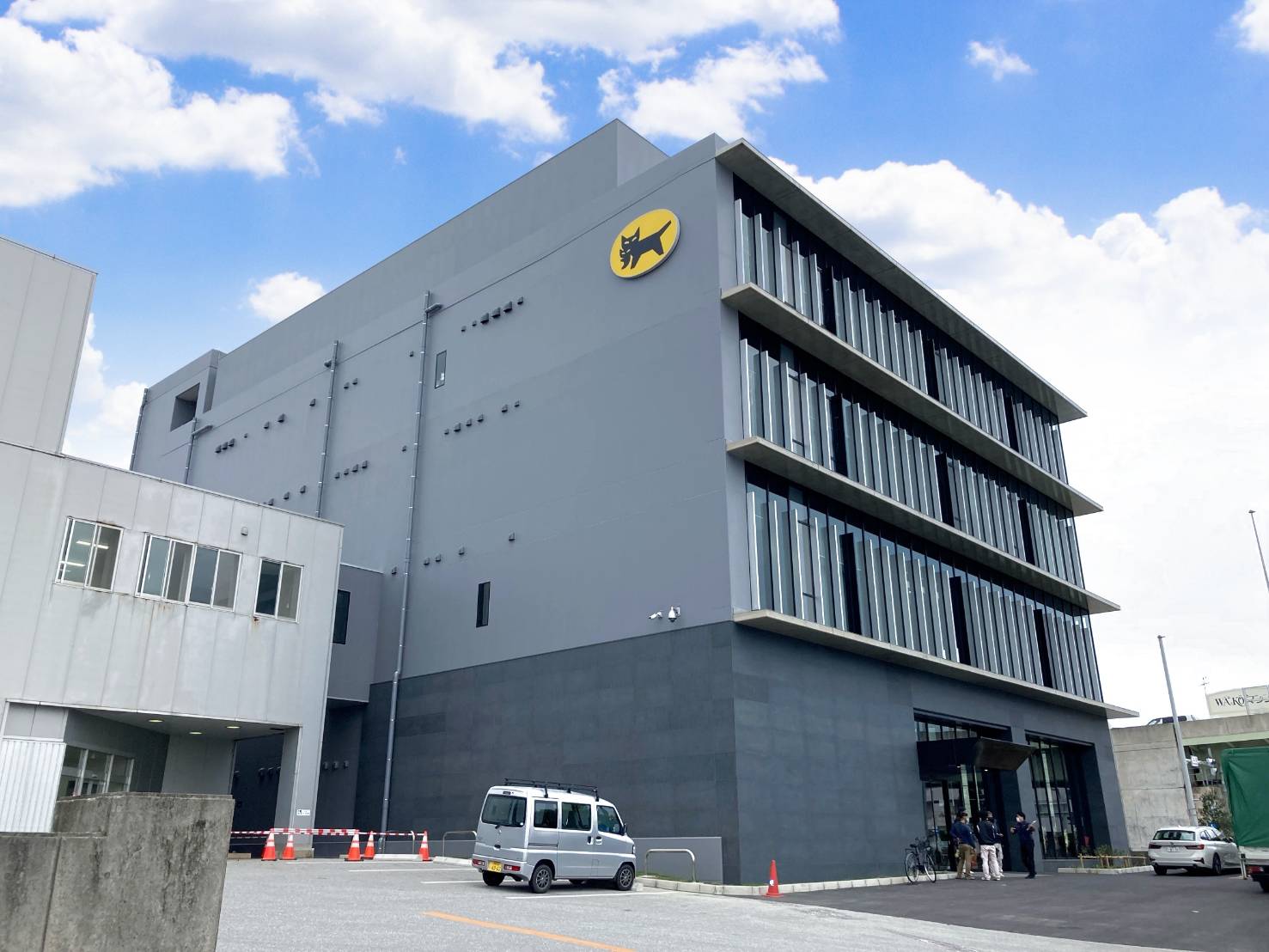 沖縄ヤマト運輸 株式会社 メイン画像-2