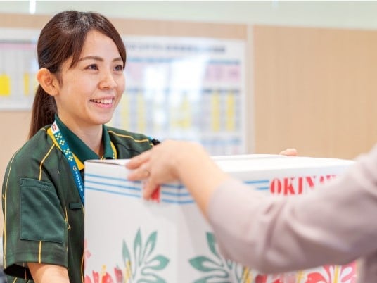 沖縄ヤマト運輸 株式会社 メイン画像-2